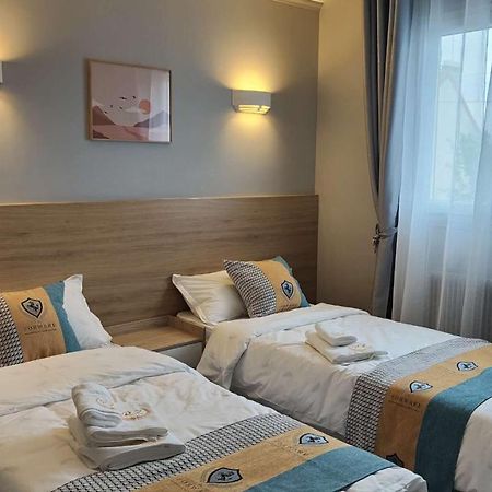 Chambre Pour 2 Personnes Avec Lit Separe Dans La Banlieue Parisienne 邦迪 外观 照片