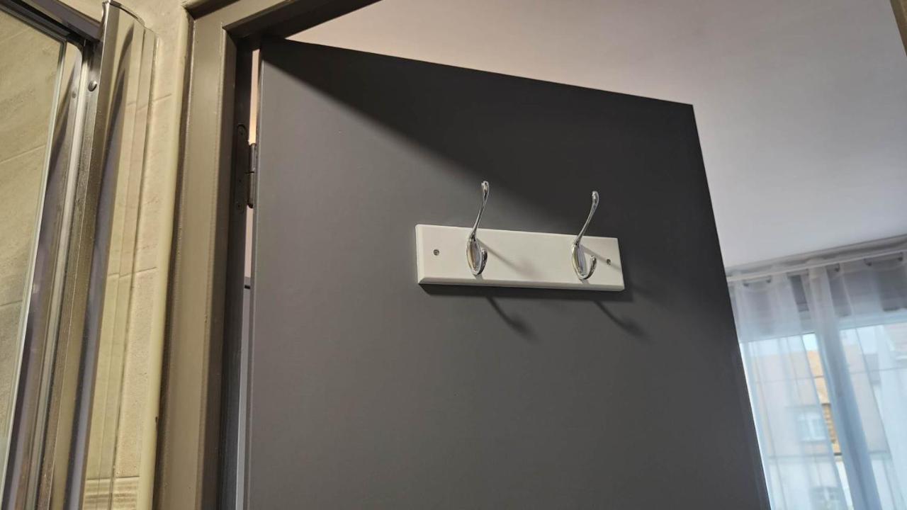 Chambre Pour 2 Personnes Avec Lit Separe Dans La Banlieue Parisienne 邦迪 外观 照片